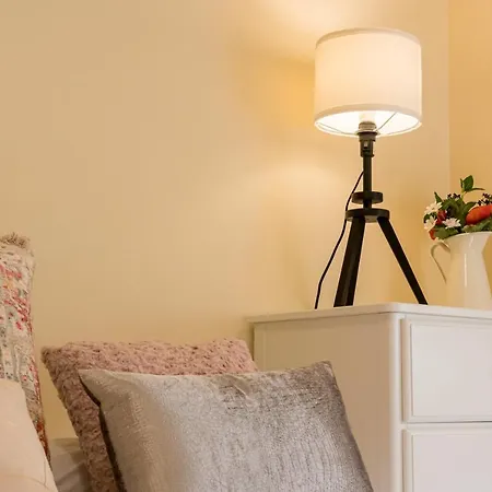 El De Santa Cristina By Just Apartamento *